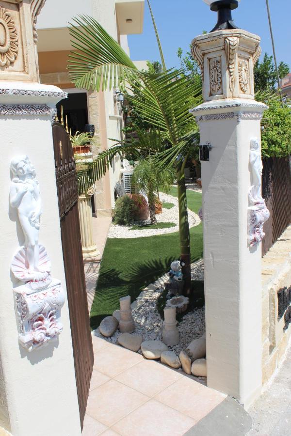Ivoton Home Paphos Exterior photo